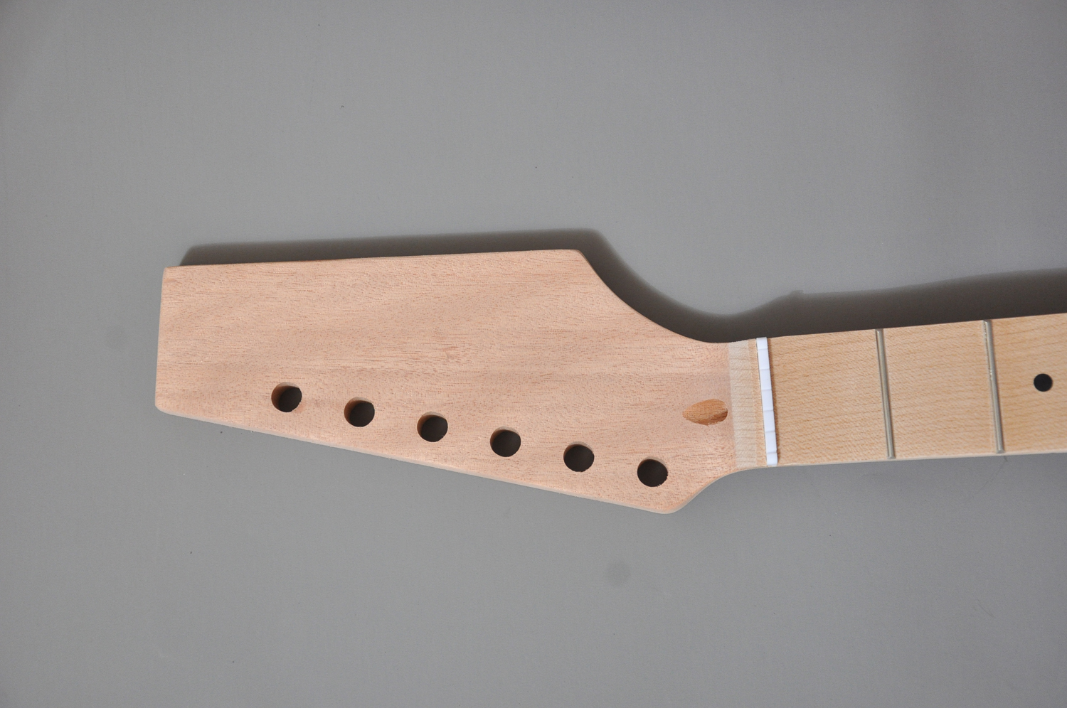 Комплект электрогитары для сборки, Byguitar GK-STL-10M — изображение 4