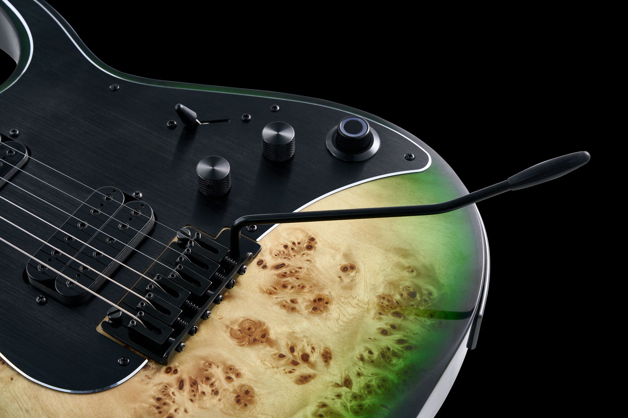 Электрогитара с встроенным процессором, зеленая, GTRS M810-GNBT Modern — изображение 3